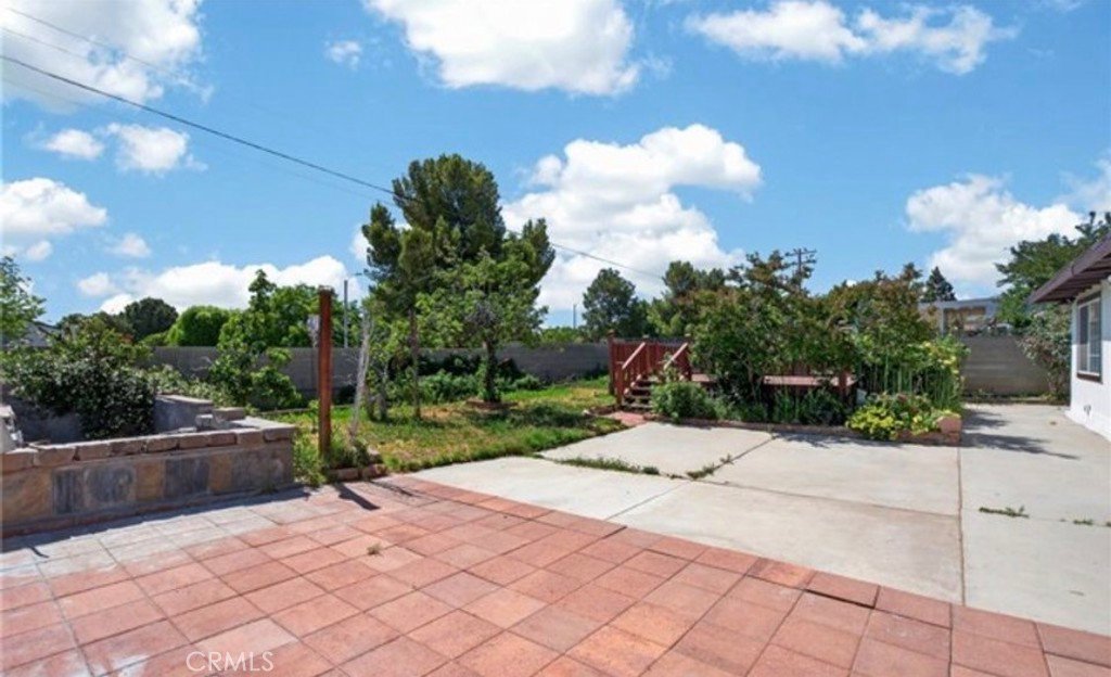 44520 Fenhold Lancaster CA 93535 10 44520 Fenhold Lancaster CA 93535