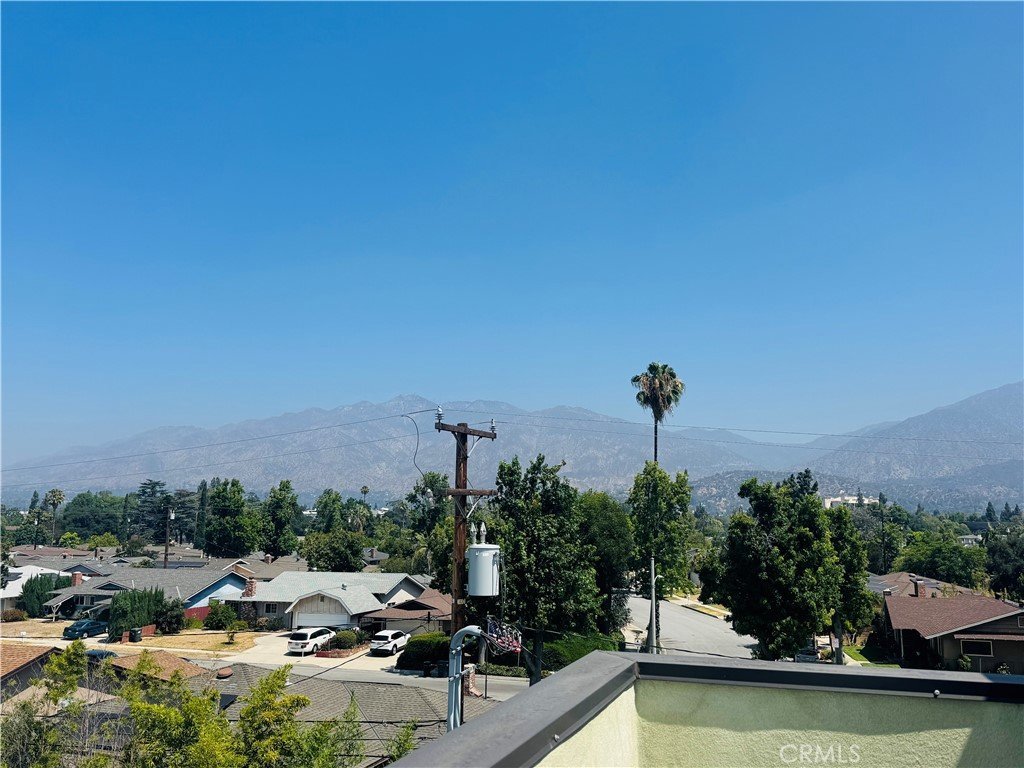 721 W Duarte Road B Monrovia CA 91016 22 721 W Duarte Road B Monrovia CA 91016