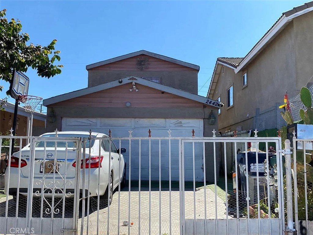 2442 155th Street E Los Angeles CA 90059 1 2442 155th Street E Los Angeles CA 90059