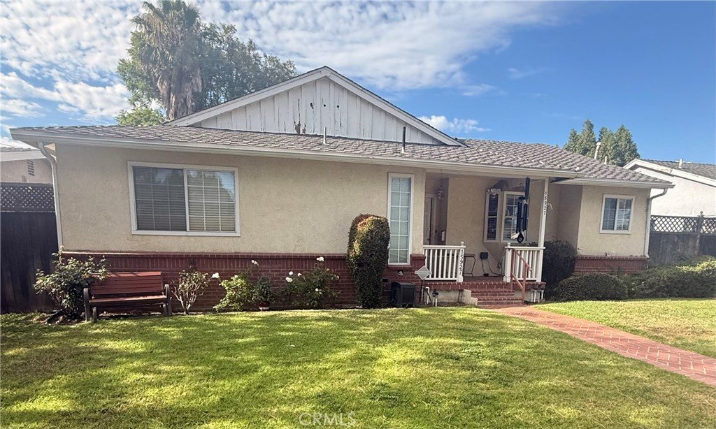 15927 San Fernando Mission Boulevard Los Angeles CA 91344 1 15927 San Fernando Mission Boulevard Los Angeles CA 91344