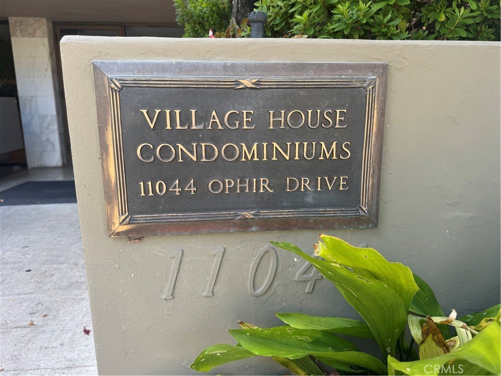 11044 Ophir 403 Los Angeles CA 90024 44 11044 Ophir 403 Los Angeles CA 90024
