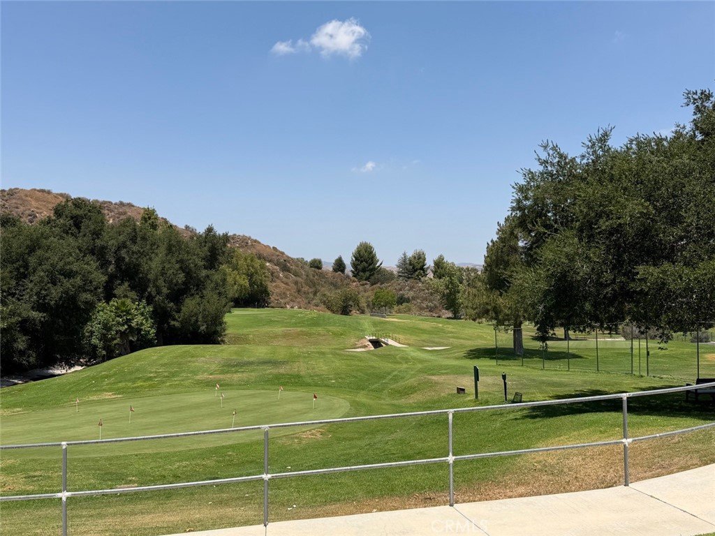 26360 Oakspur A Newhall CA 91321 21 26360 Oakspur A Newhall CA 91321
