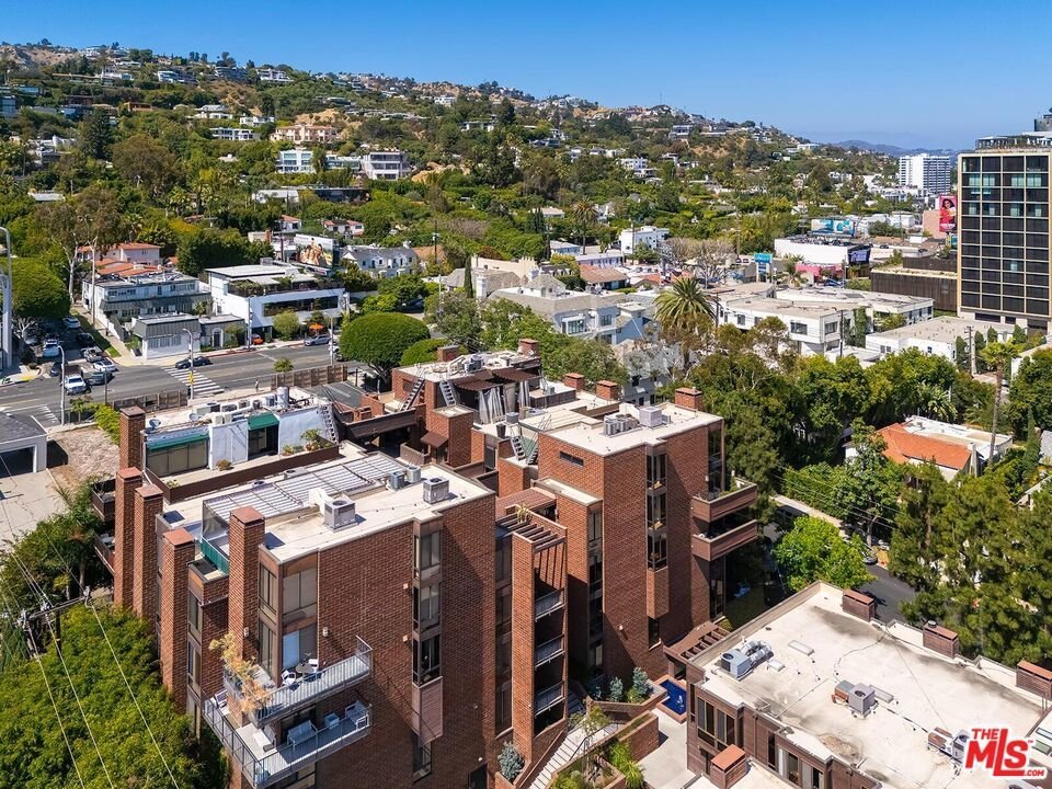 1033 Carol Drive 104 West Hollywood CA 90069 35 1033 Carol Drive 104 West Hollywood CA 90069