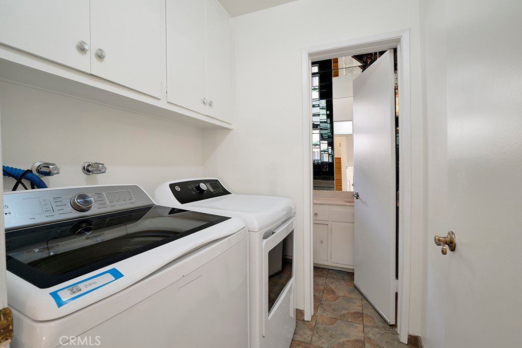 17815 Margate Encino CA 91316 22 17815 Margate Encino CA 91316