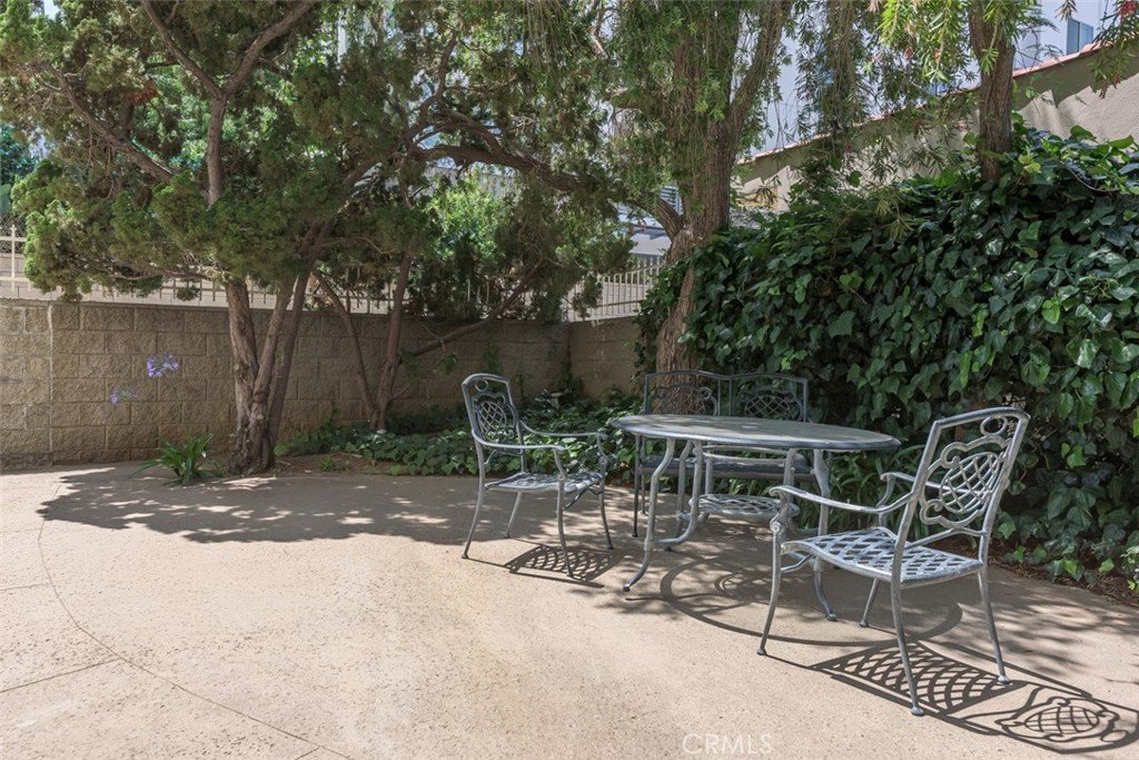 441 N Oakhurst 604 Beverly Hills CA 90210 26 441 N Oakhurst 604 Beverly Hills CA 90210
