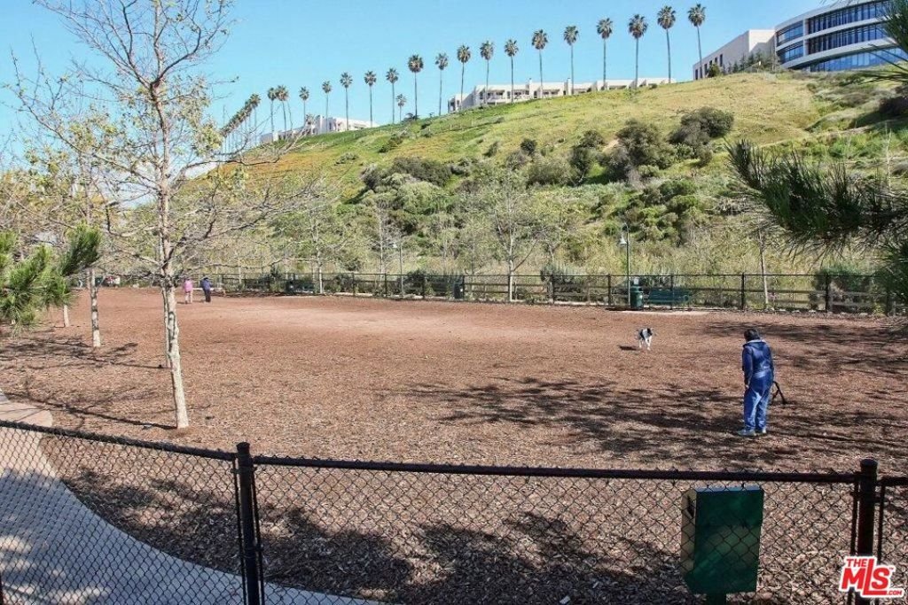 12534 W Fielding Circle 3 Playa Vista CA 90094 58 12534 W Fielding Circle 3 Playa Vista CA 90094