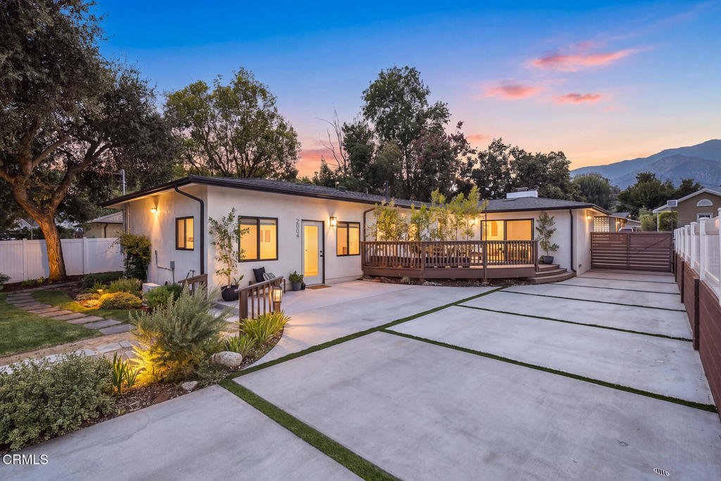 2002 E Woodlyn Road Pasadena CA 91104 45 2002 E Woodlyn Road Pasadena CA 91104