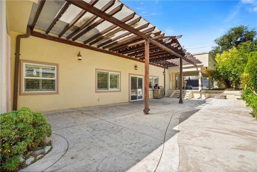 1025 E San Jose Ave Burbank CA 91501 9 1025 E San Jose Ave Burbank CA 91501