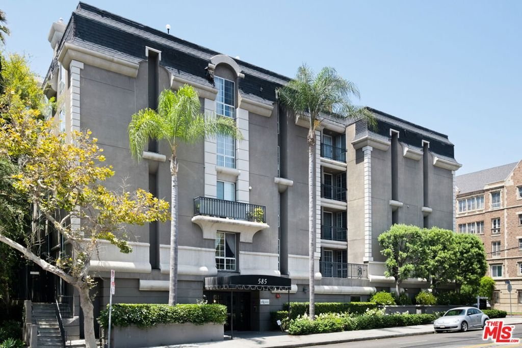 585 N Rossmore Avenue 506 Los Angeles CA 90004 14 585 N Rossmore Avenue 506 Los Angeles CA 90004