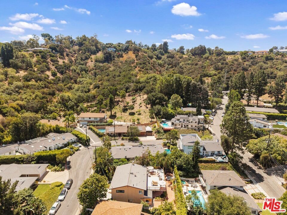 3543 Stone Canyon Avenue Los Angeles CA 91403 69 3543 Stone Canyon Avenue Los Angeles CA 91403