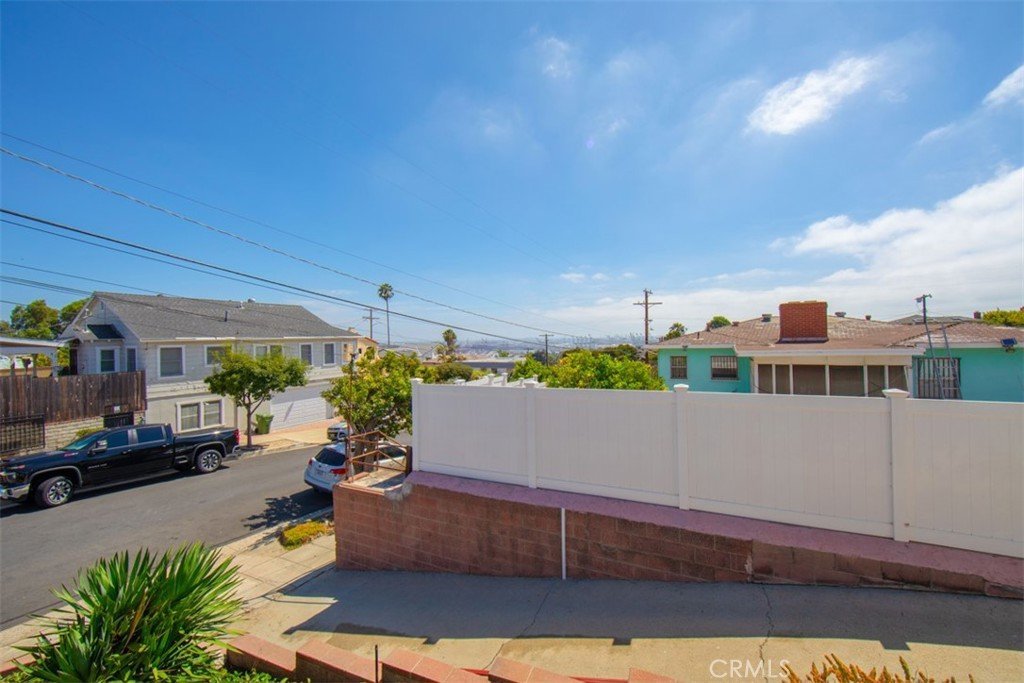 1223 W Elberon San Pedro CA 90732 74 1223 W Elberon San Pedro CA 90732