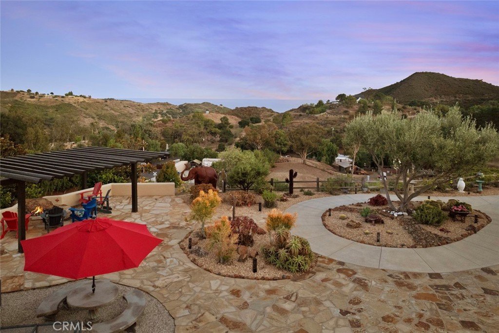 33315 Decker School Malibu CA 90265 39 33315 Decker School Malibu CA 90265