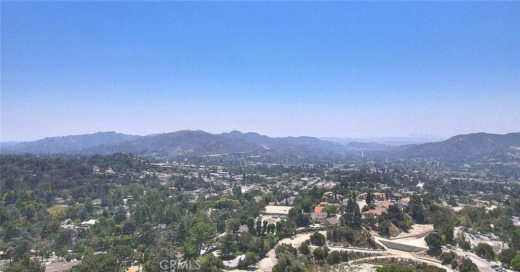4808 El Sereno La Crescenta CA 91214 54 4808 El Sereno La Crescenta CA 91214