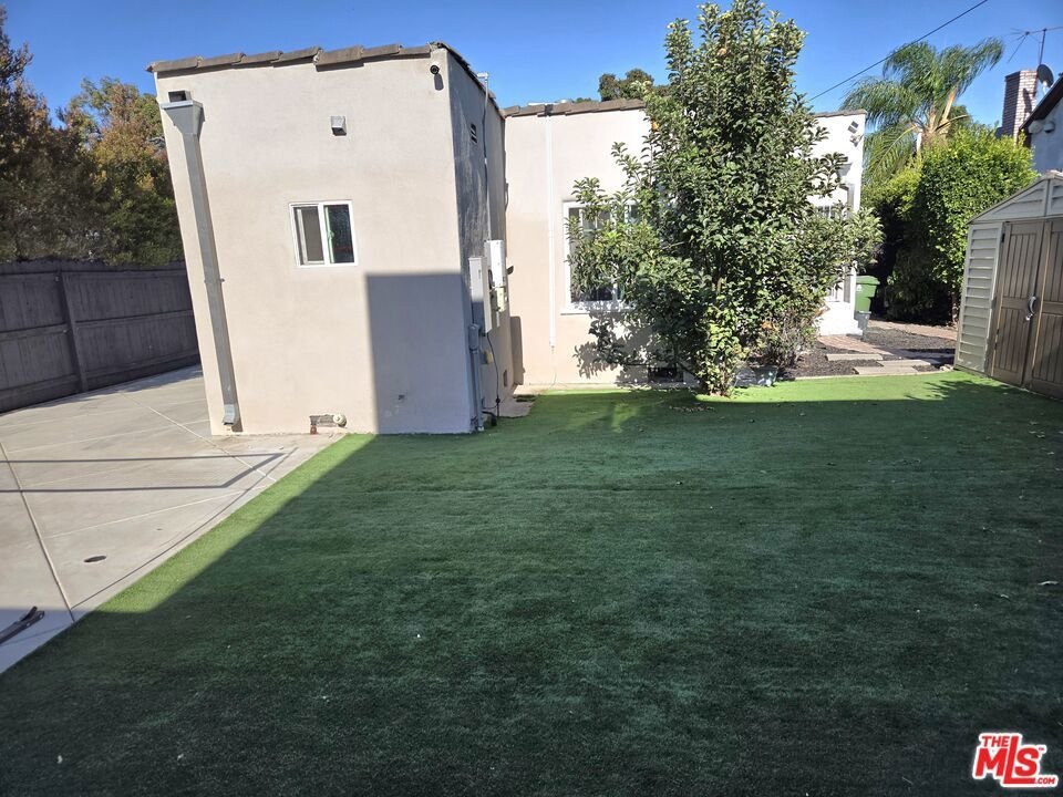5705 West Blvd Los Angeles CA 90043 31 5705 West Blvd Los Angeles CA 90043