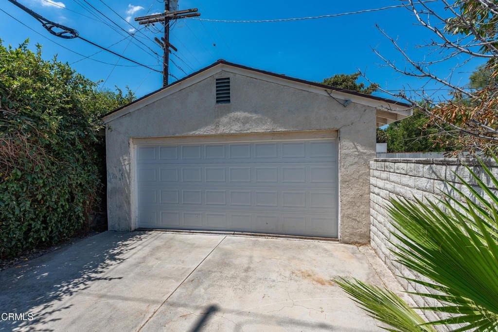 22016 Schoolcraft Street Los Angeles CA 91303 27 22016 Schoolcraft Street Los Angeles CA 91303