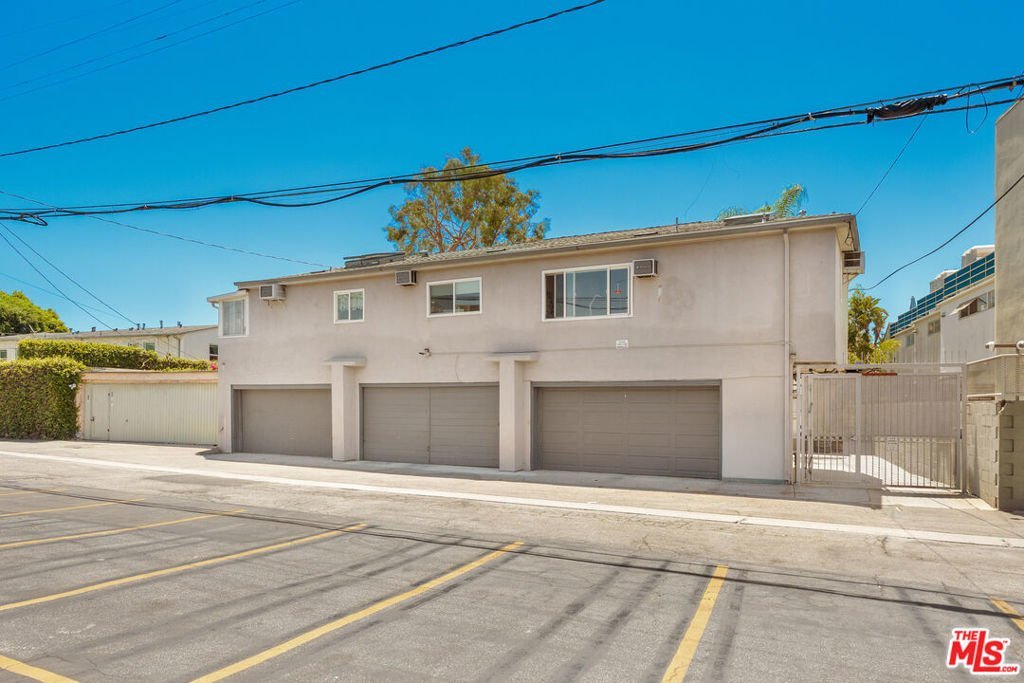 827 Bay Street 5 Santa Monica CA 90405 25 827 Bay Street 5 Santa Monica CA 90405