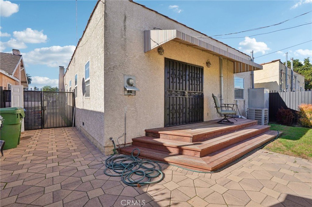 6608 Arlington Los Angeles CA 90043 17 6608 Arlington Los Angeles CA 90043
