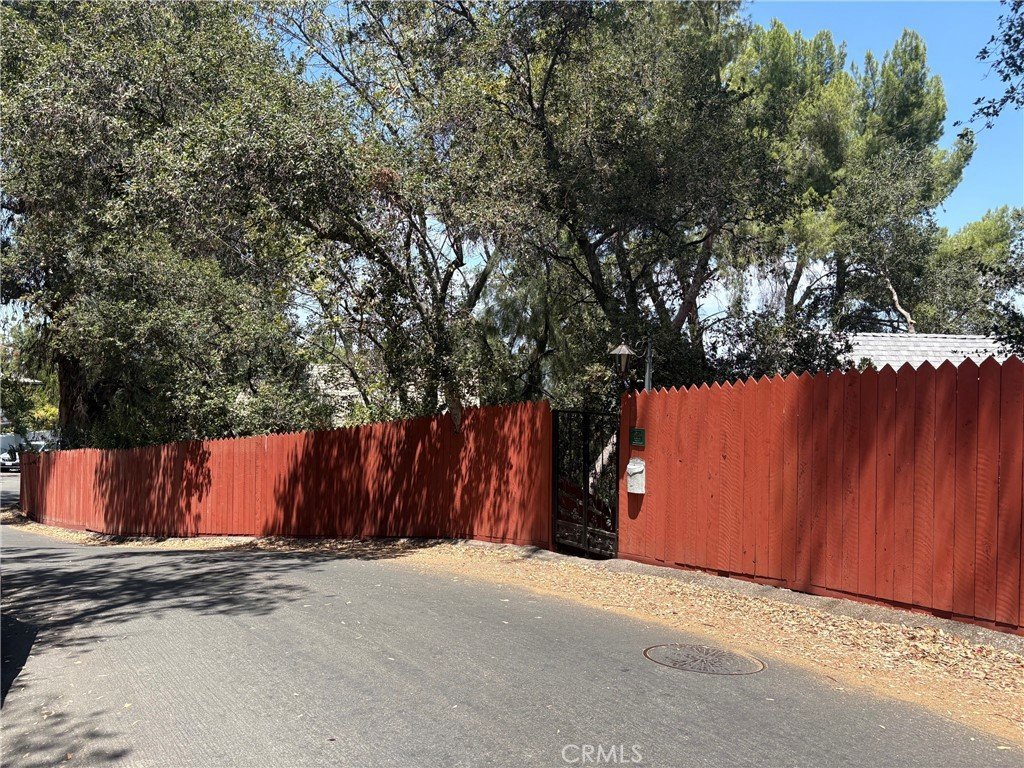 4924 Alatar Woodland Hills CA 91364 1 4924 Alatar Woodland Hills CA 91364