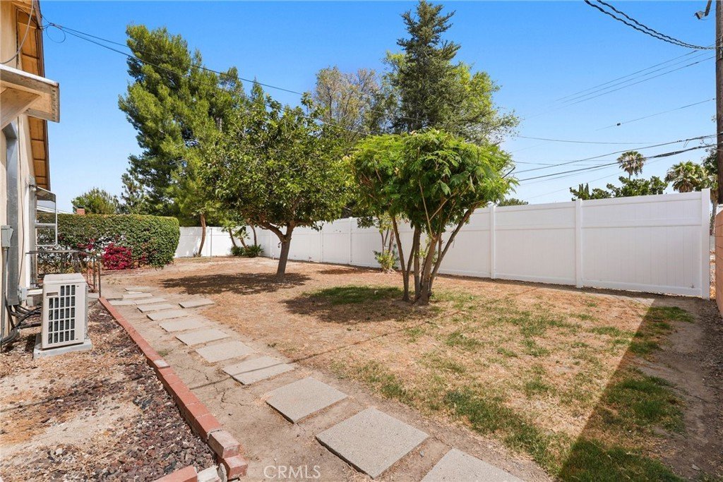 18618 Celtic Street Porter Ranch CA 91326 32 18618 Celtic Street Porter Ranch CA 91326