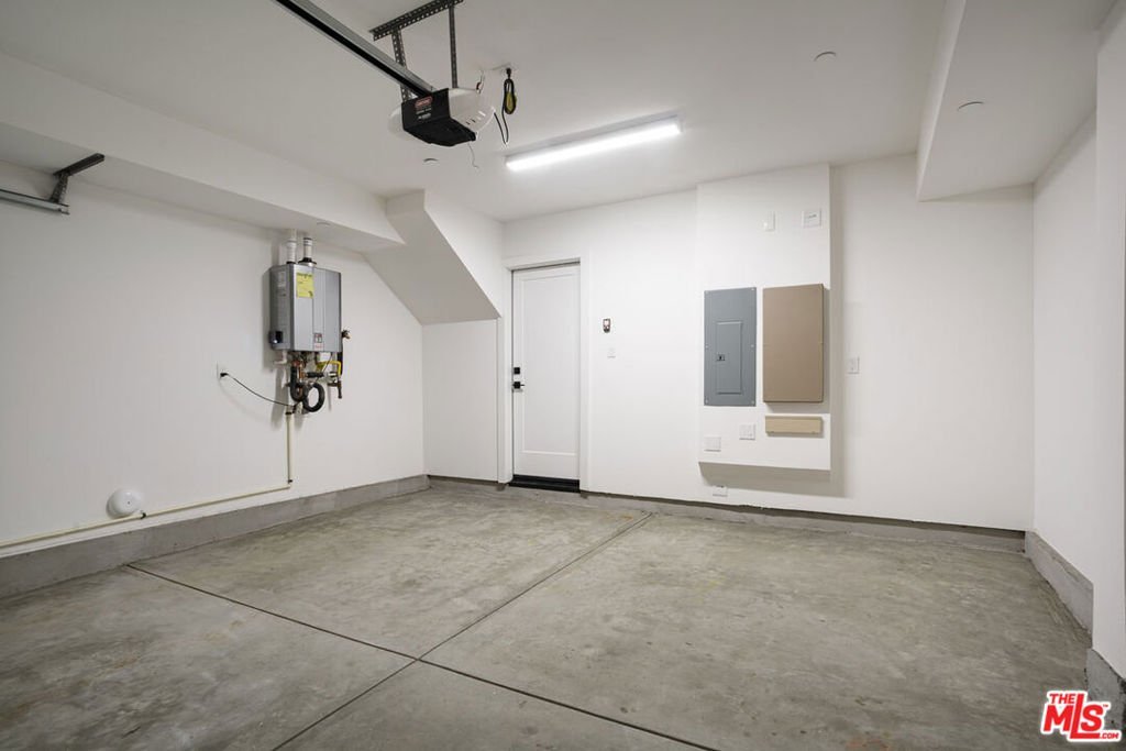 11212 W Victory Boulevard 7 Los Angeles CA 91606 22 11212 W Victory Boulevard 7 Los Angeles CA 91606