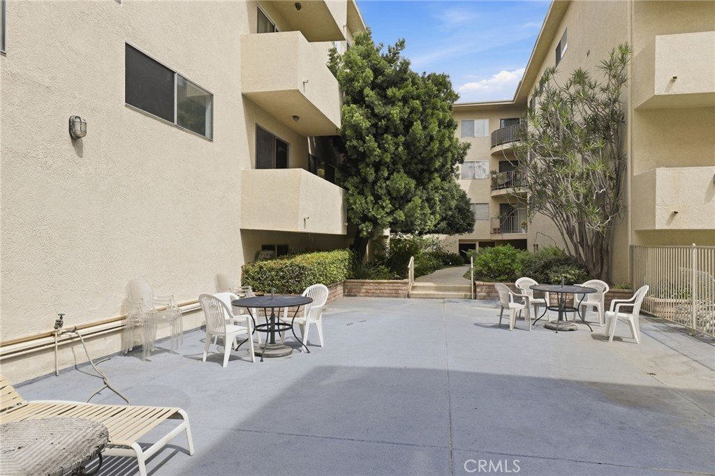 5400 Lindley Avenue 121 Encino CA 91316 35 5400 Lindley Avenue 121 Encino CA 91316