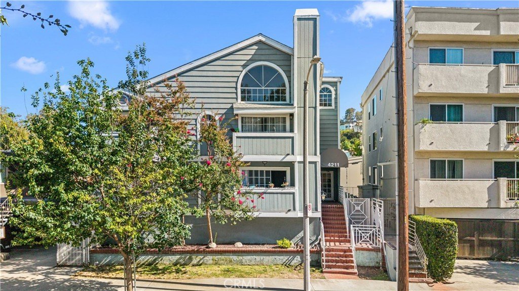4211 Arch 203 Studio City CA 91604 34 4211 Arch 203 Studio City CA 91604