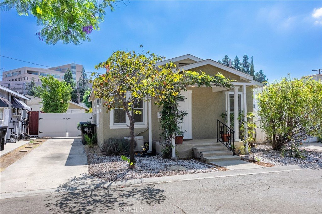 1457 E California Glendale CA 91206 21 1457 E California Glendale CA 91206