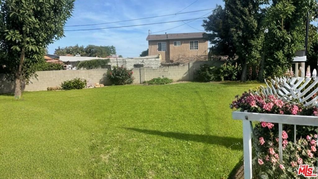 9636 La Salle Avenue Los Angeles CA 90047 3 9636 La Salle Avenue Los Angeles CA 90047