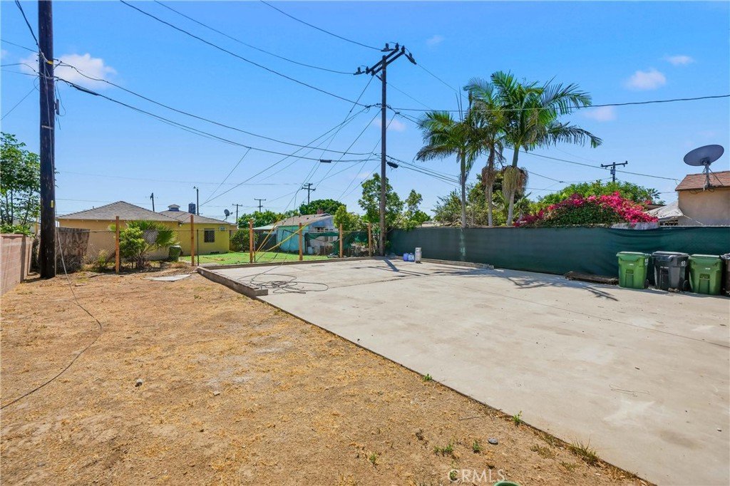 2114 N Bahama Avenue Los Angeles CA 90059 14 2114 N Bahama Avenue Los Angeles CA 90059