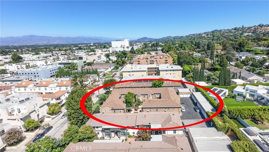 15034 Dickens Street 4 Sherman Oaks CA 91403 35 15034 Dickens Street 4 Sherman Oaks CA 91403