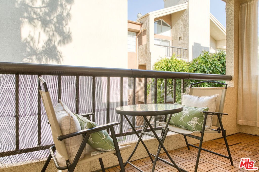 5510 Owensmouth Avenue 218 Woodland Hills CA 91367 17 5510 Owensmouth Avenue 218 Woodland Hills CA 91367