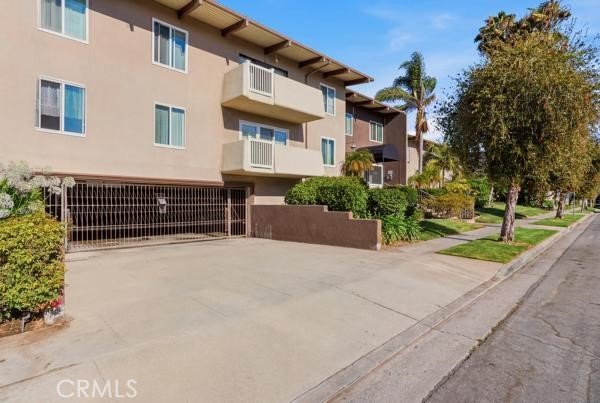 23930 Los Codona 206 Torrance CA 90505 32 23930 Los Codona 206 Torrance CA 90505
