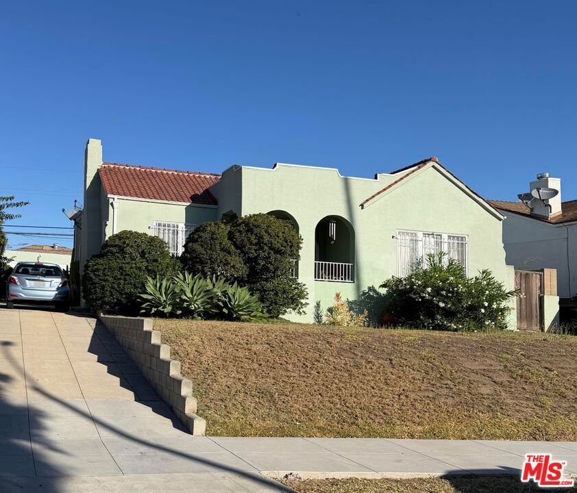 1435 S Spaulding Avenue Los Angeles CA 90019 1 1435 S Spaulding Avenue Los Angeles CA 90019