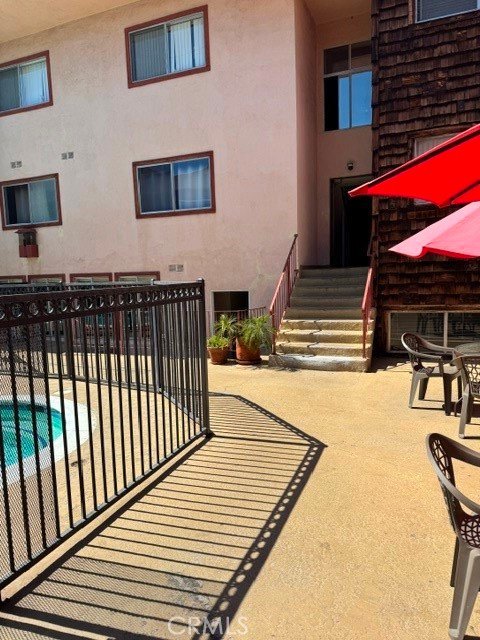 5349 Newcastle 20 Encino CA 91316 25 5349 Newcastle 20 Encino CA 91316