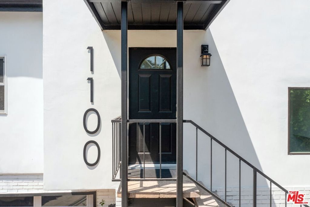 1100 N Beverly Glen Boulevard Los Angeles CA 90077 34 1100 N Beverly Glen Boulevard Los Angeles CA 90077