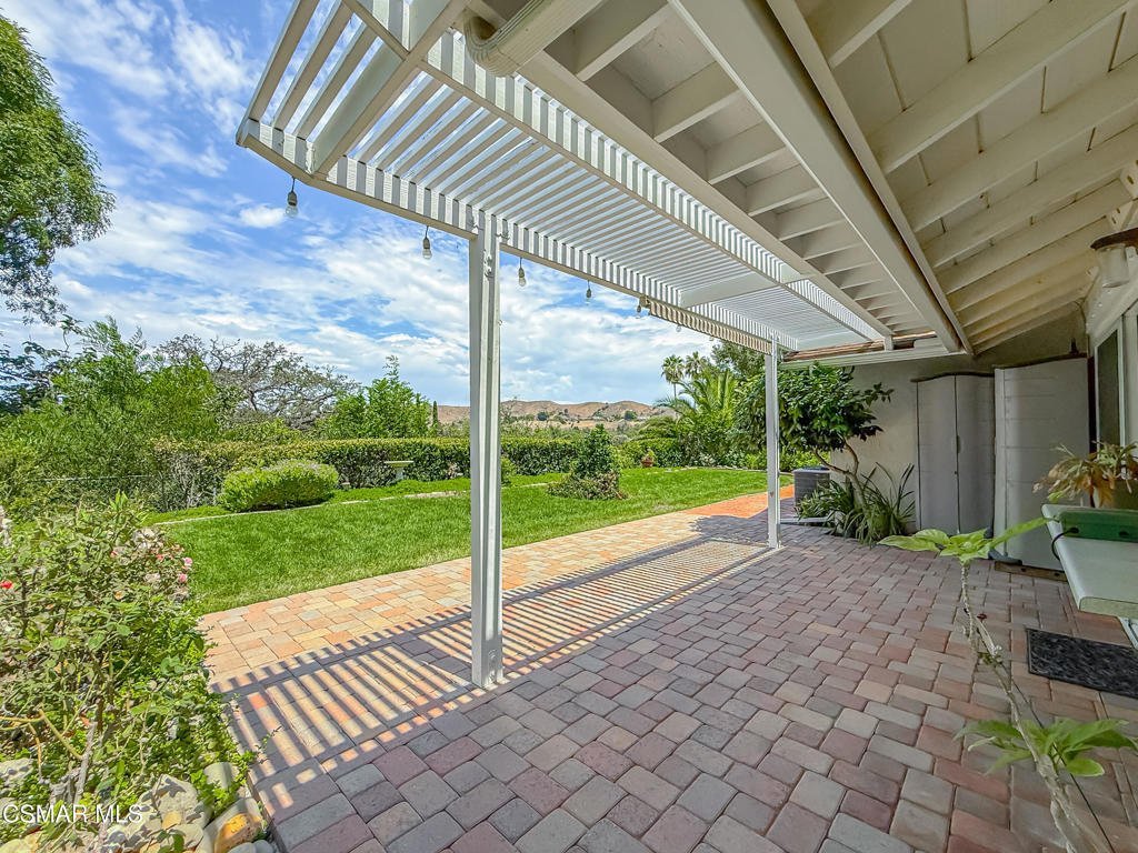 29249 Hillrise Drive Agoura Hills CA 91301 44 29249 Hillrise Drive Agoura Hills CA 91301