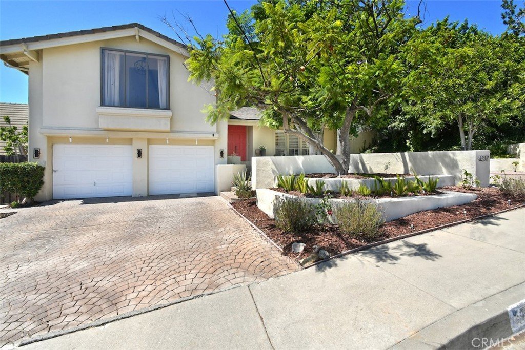 4237 Ellenita Tarzana CA 91356 41 4237 Ellenita Tarzana CA 91356