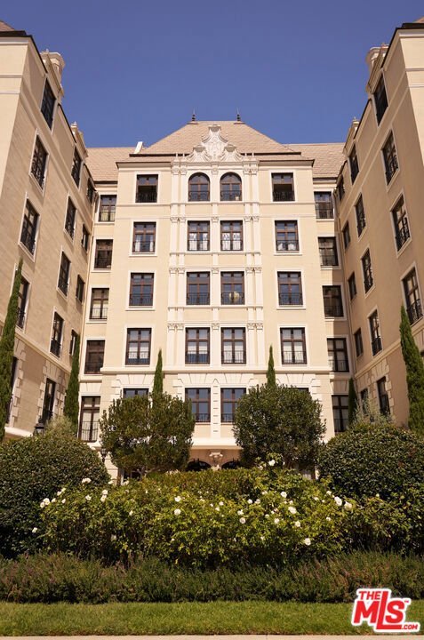 316 N Rossmore Avenue 605 Los Angeles CA 90004 16 316 N Rossmore Avenue 605 Los Angeles CA 90004