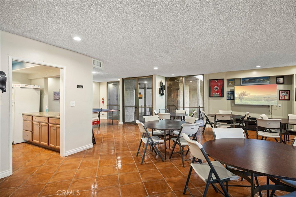 1401 Valley View 329 Glendale CA 91202 29 1401 Valley View 329 Glendale CA 91202