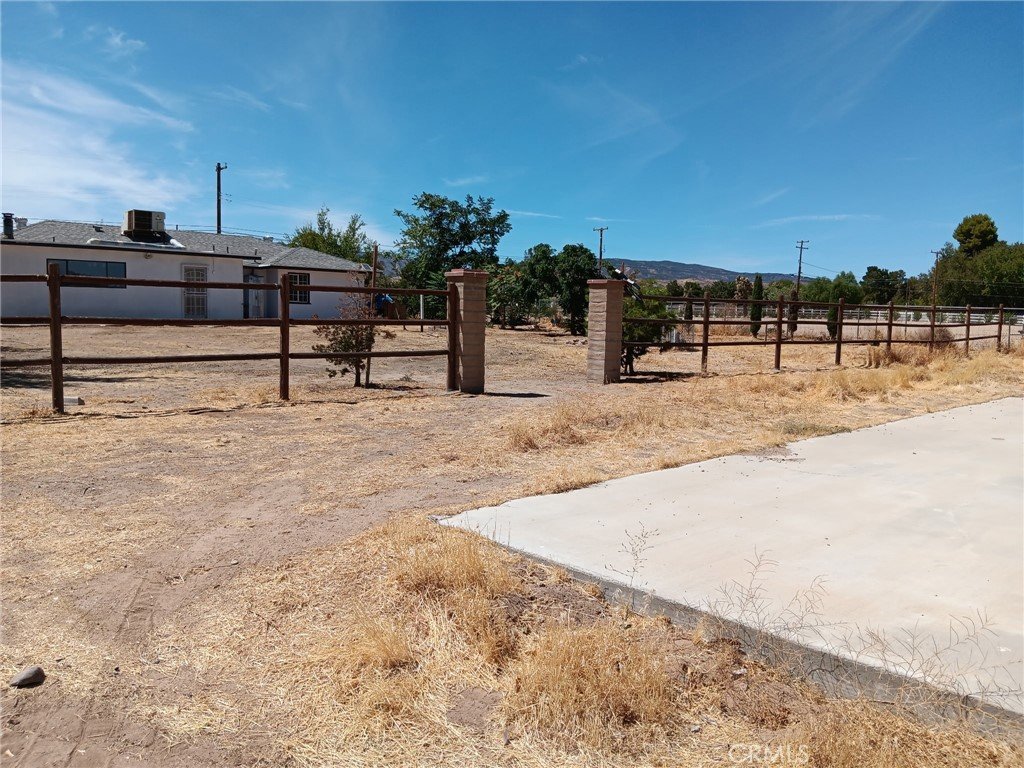 2131 W Avenue M12 Palmdale CA 93551 15 2131 W Avenue M12 Palmdale CA 93551
