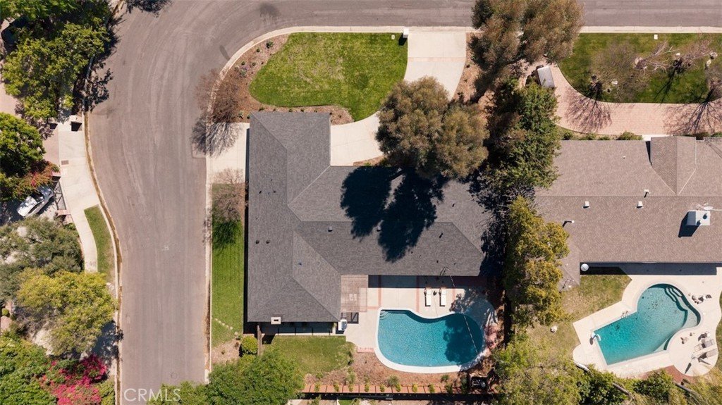 17601 McCormick Street Encino CA 91316 33 17601 McCormick Street Encino CA 91316