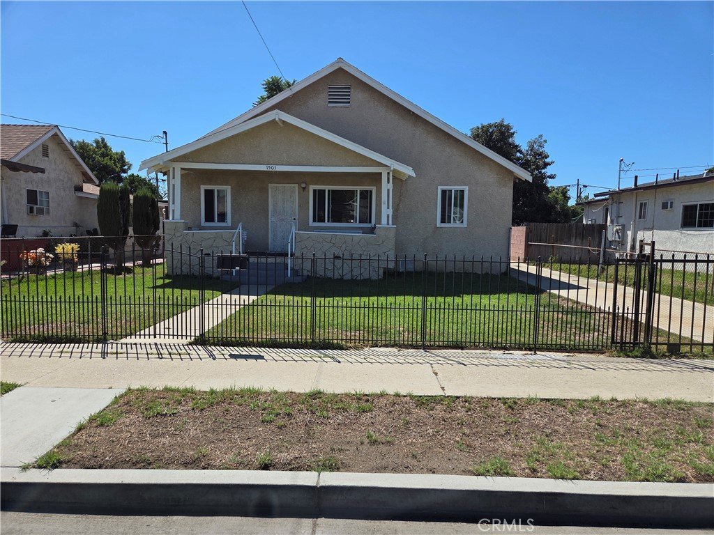 1501 N Culver Ave. Compton CA 90222 15 1501 N Culver Ave. Compton CA 90222
