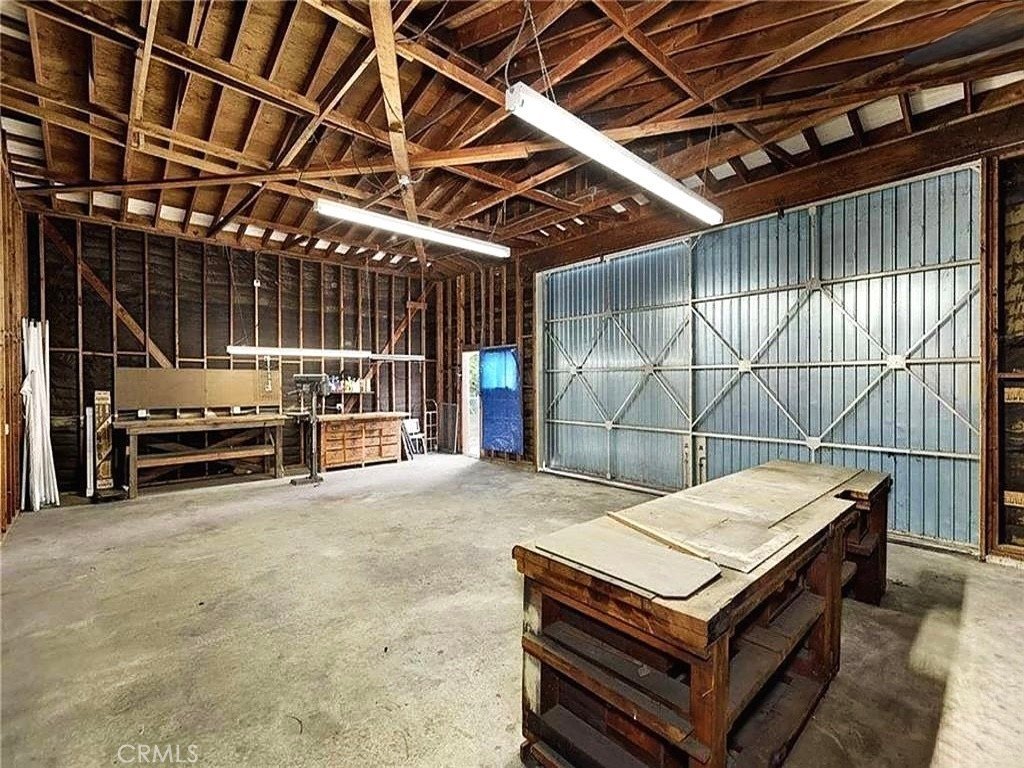 6600 Shoup Avenue West Hills CA 91307 17 6600 Shoup Avenue West Hills CA 91307