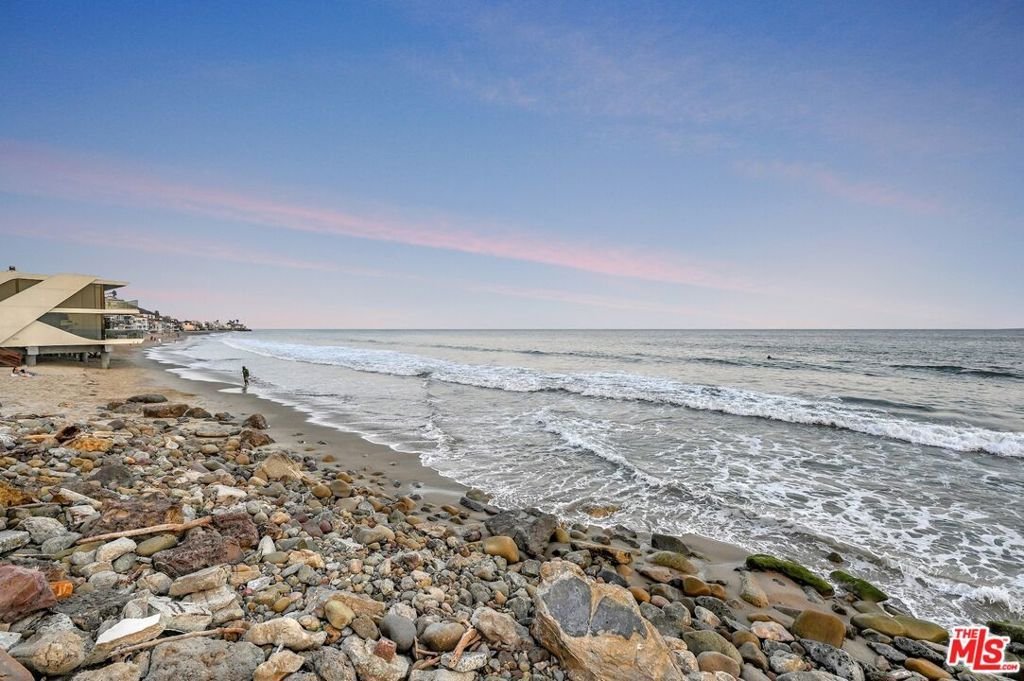 21625 Pacific Coast Highway Malibu CA 90265 24 21625 Pacific Coast Highway Malibu CA 90265