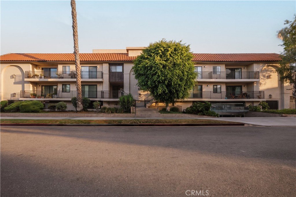 5003 Tilden 108 Sherman Oaks CA 91423 17 5003 Tilden 108 Sherman Oaks CA 91423