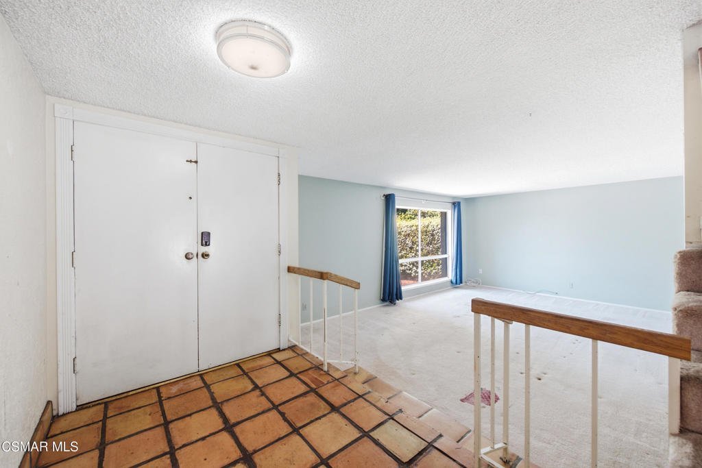 29315 Tree Hollow Agoura Hills CA 91301 53 29315 Tree Hollow Agoura Hills CA 91301