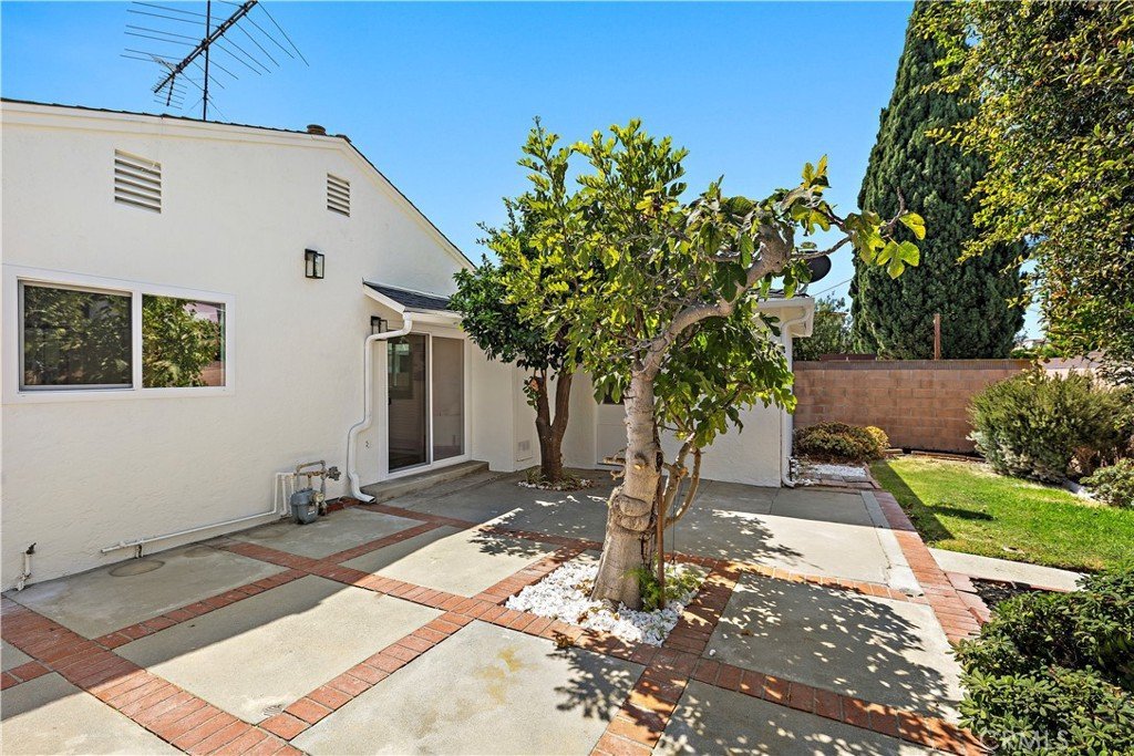 3533 Gundry Avenue Long Beach CA 90807 19 3533 Gundry Avenue Long Beach CA 90807