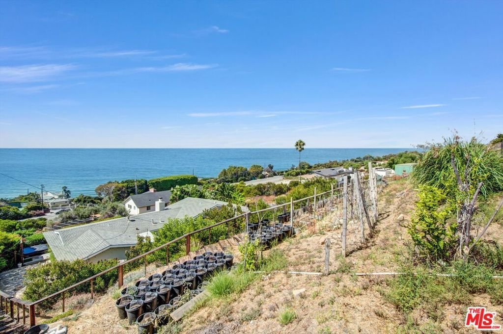 33333 Pacific Coast Highway Malibu CA 90265 31 33333 Pacific Coast Highway Malibu CA 90265