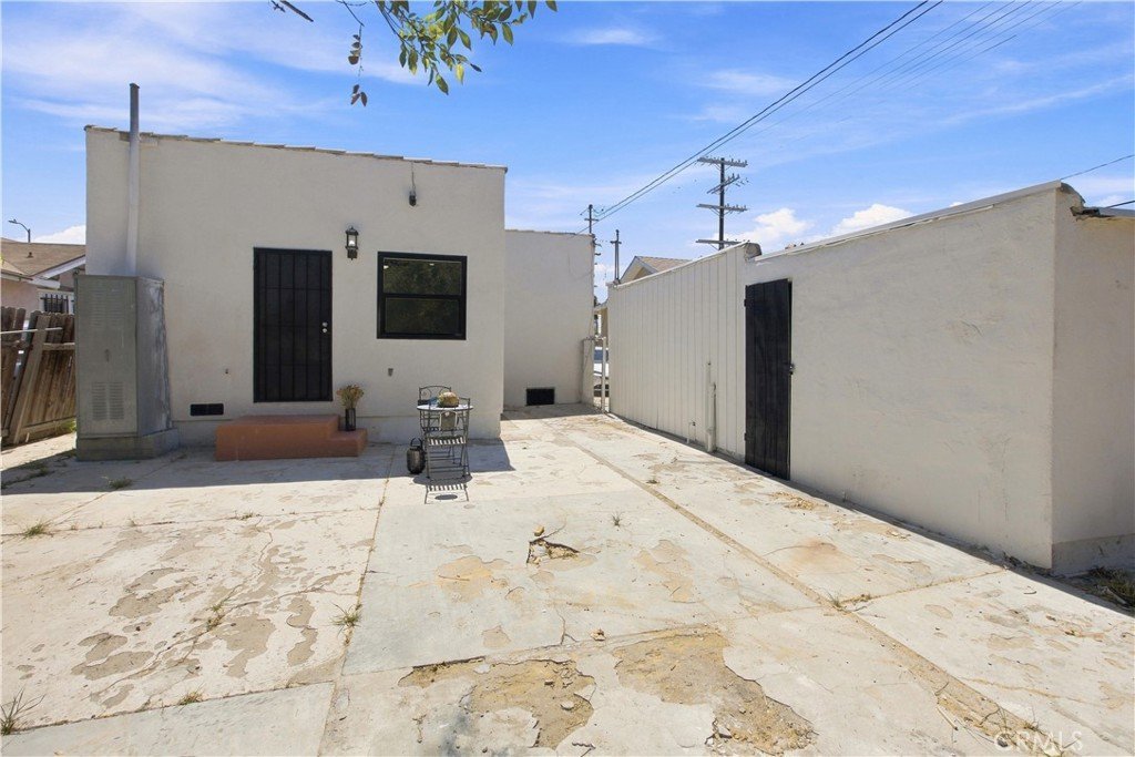 123 E 108th Los Angeles CA 90061 24 123 E 108th Los Angeles CA 90061