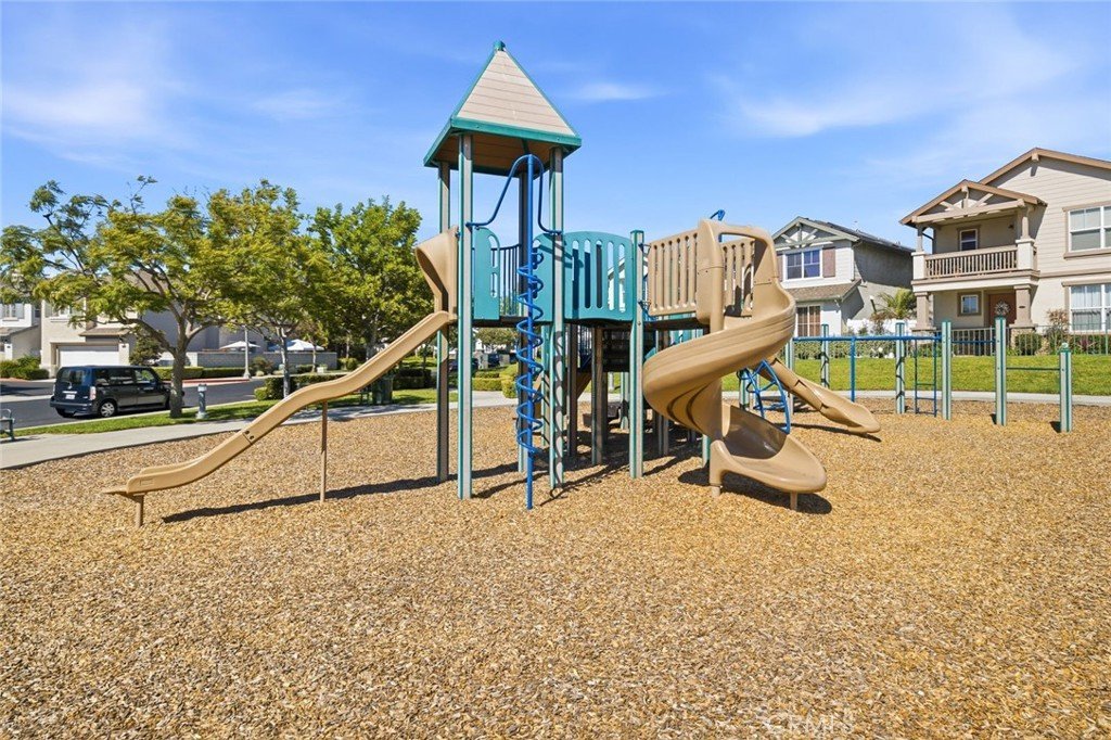 17537 Sagebrush Carson CA 90746 44 17537 Sagebrush Carson CA 90746